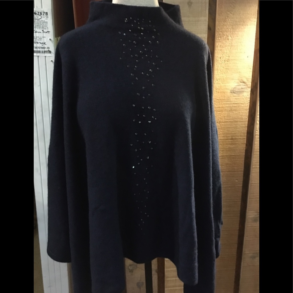Gorgeous sparkly cashmere poncho, by Forte